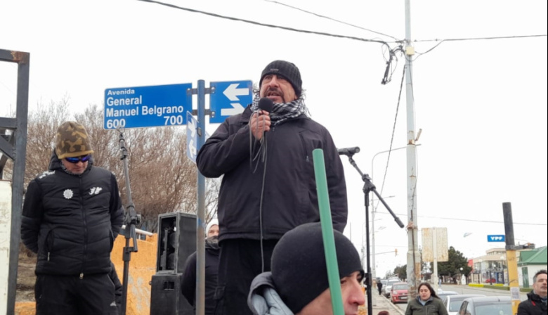 Oscar Martínez aseguró que el proyecto para reactivar Aires del Sur avanza con respaldo judicial