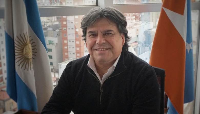Araújo cuestionó la extranjerización de las tierras y presentó un plan estratégico para convertir a Río Grande en el nodo logístico del  Atlántico Sur