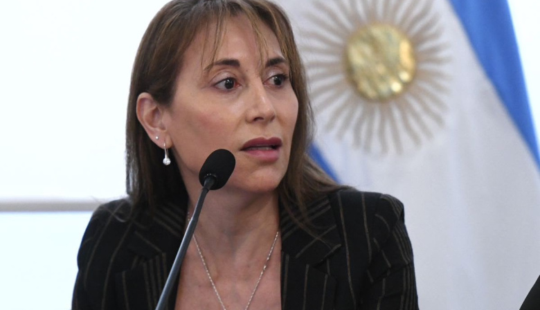 Venta de tierras a extranjeros: “No vamos a entregar ni un metro de la Argentina”, afirmó López