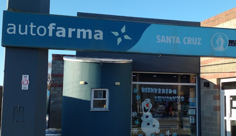 Autofarma cerró sus sucursales en Santa Cruz y dejó a trabajadores y usuarios en una situación crítica