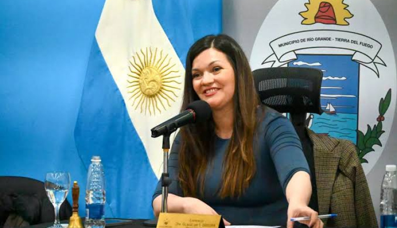 Zamora pidió explicaciones por el buque VS Promise y cuestionó la política nacional en el Atlántico Sur