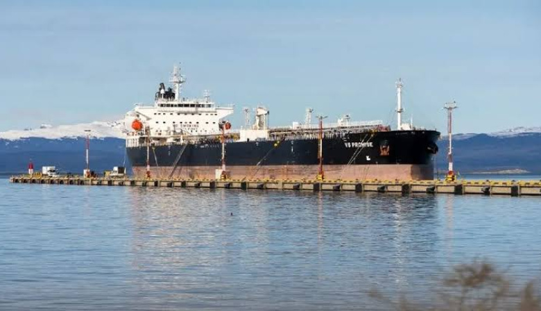 LA VERDAD SALE A LA LUZ: Prefectura Naval, el organismo nacional que autorizó las operaciones en Rio Cullen del buque ingles