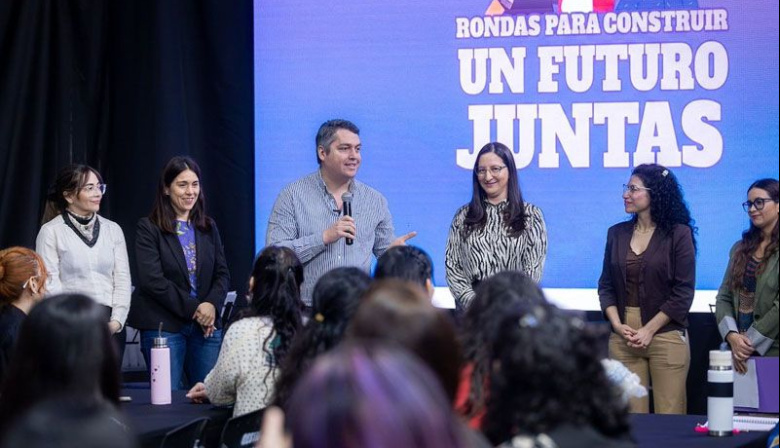 Martín Perez cerró las “Rondas para Construir Futuro Juntas” junto a más de 50 mujeres