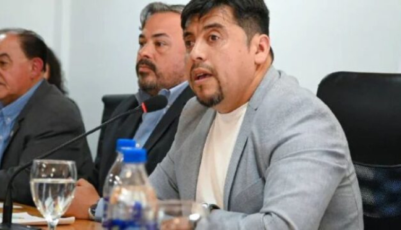 “Acá hay un posicionamiento político claro para trabar el desarrollo de Tolhuin”