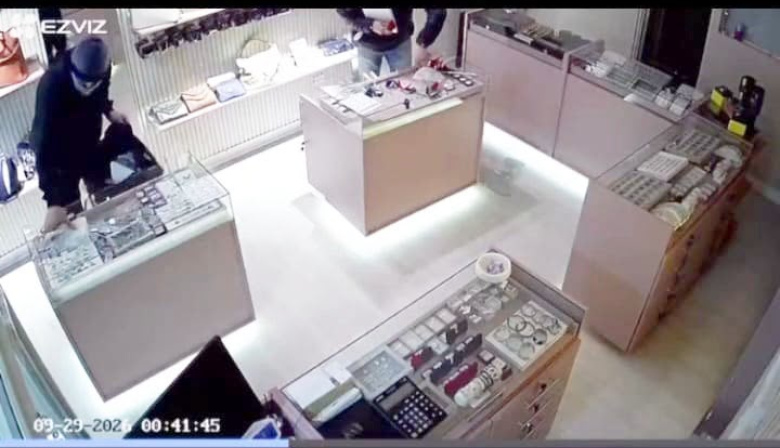 Detuvieron a un exconvicto y ya son dos los sospechosos por el robo a Valenza