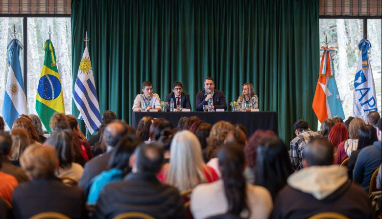 Río Grande y el ministerio publico de la defensa llevan nuevas capacitaciones a Ushuaia