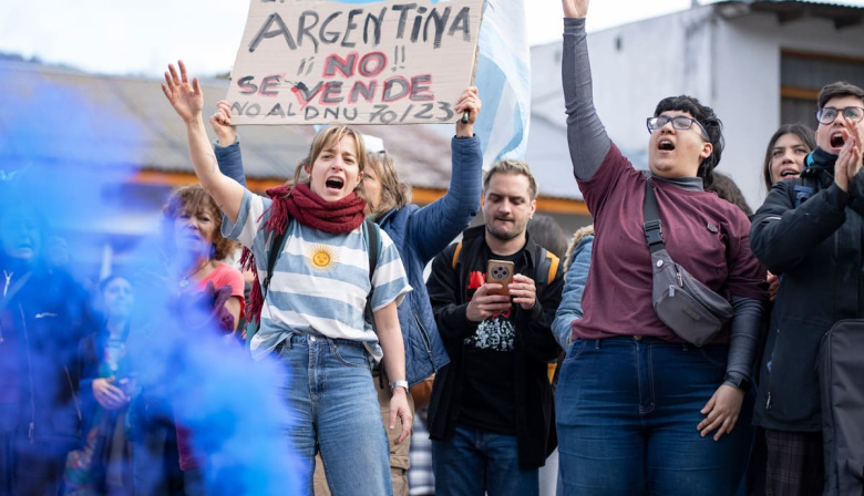 “La Patria no se vende”: el CECIM se moviliza a la Corte Suprema contra el fallo sobre la Ley de Tierras