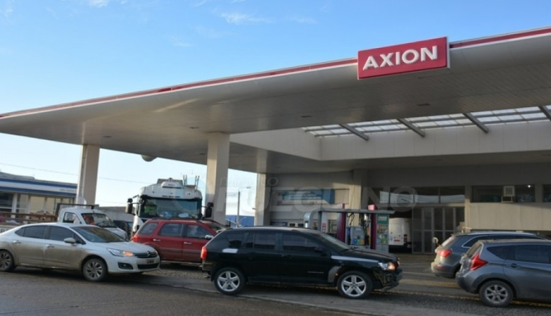 Crisis en Axion: salarios atrasados y aguinaldo pendiente desde julio