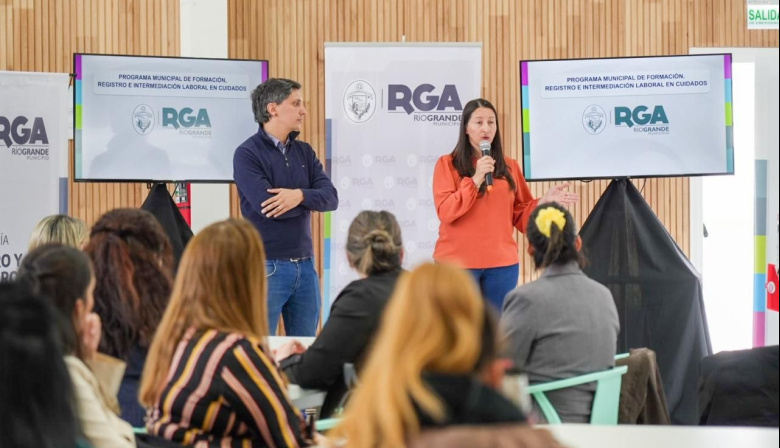 El municipio impulsa un programa para formar cuidadores  y generar oportunidades laborales