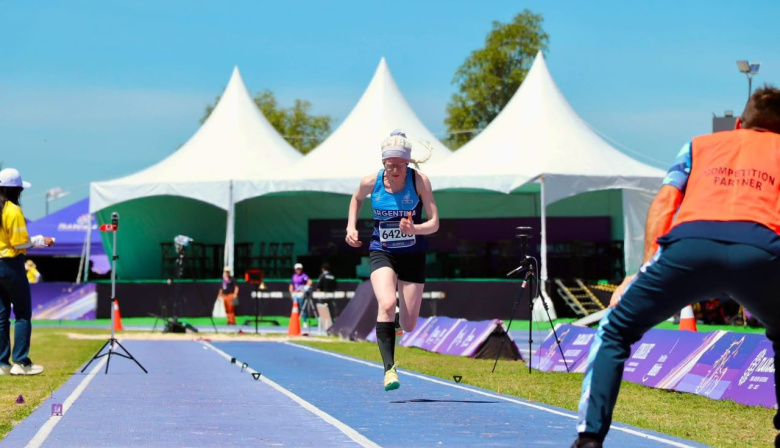 Mahia Alonso se prepara para cerrar el año con la Selección Argentina de atletismo adaptado