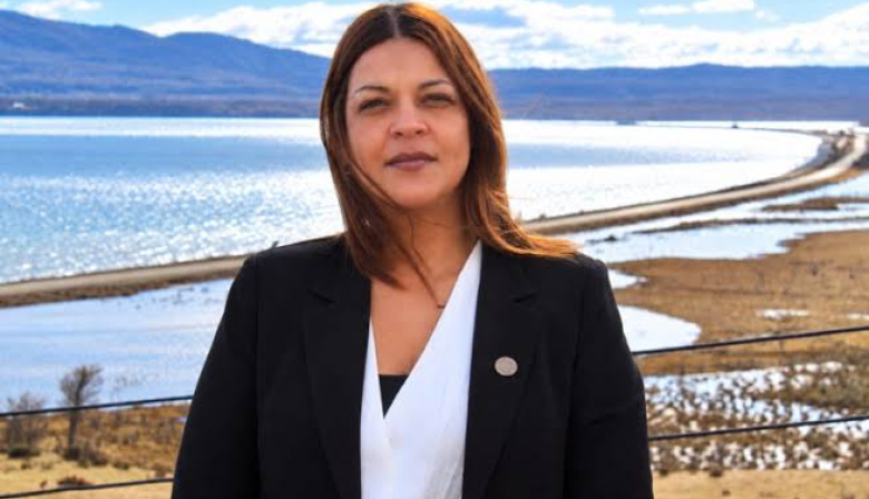 Gisela Dos Santos: “Hay vecinos de Tolhuin que hace 10 o 15 años están sin energía eléctrica”