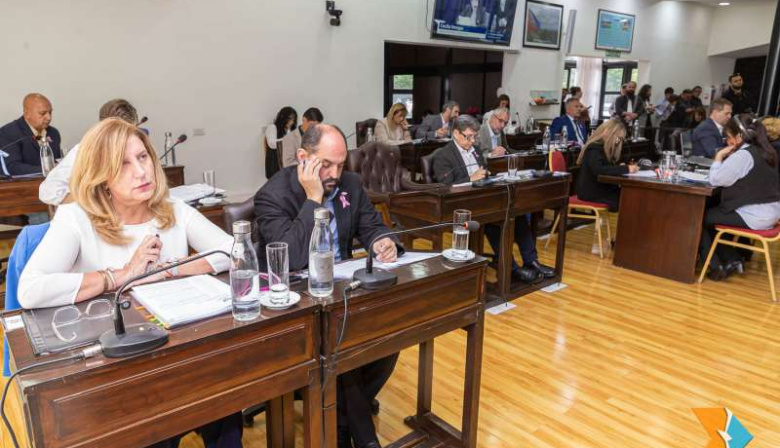 La Legislatura aprobó leyes para regularizar tierras y avanzar con soluciones habitacionales