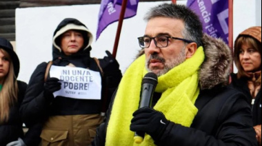 "Esta hora cátedra viene a reconocer el trabajo oculto de la docencia", dijo Catena sobre el acuerdo salarial