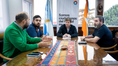 El gobernador Melella se reunió con representantes del sindicato de vialidad nacional ante el anunciado cierre del organismo