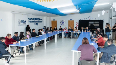 Encuentro entre vecinos y el municipio para abordar desafíos del territorio