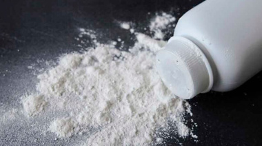 La revista The Lancet se retractó por un artículo de 1977 sobre talco y riesgo de cáncer