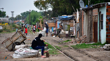 Pobreza: el dato del INDEC llega con polémica y expectativas del Gobierno de Milei