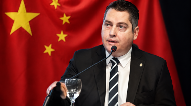 Martín Perez viaja a China con una agenda enfocada en inversiones y sectores estratégicos
