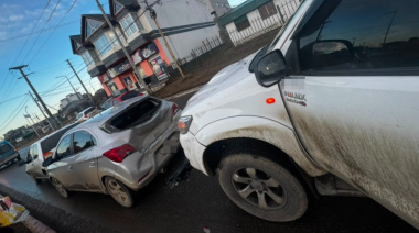 Choque entre tres vehículos en Belgrano y El Cano: no hubo heridos