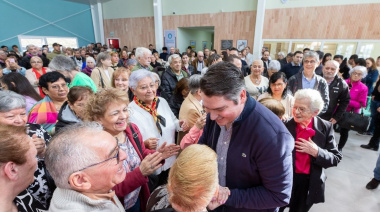 El centro "Papa Francisco" cumple un año y ya acompaña a más de 500 personas mayores por semana