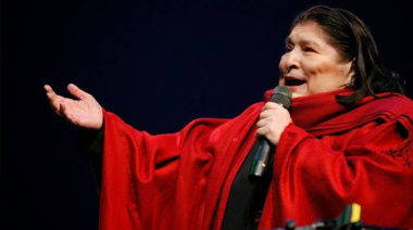 Carlos Gómez anunció un homenaje a Mercedes Sosa con la Orquesta Municipal Kayén