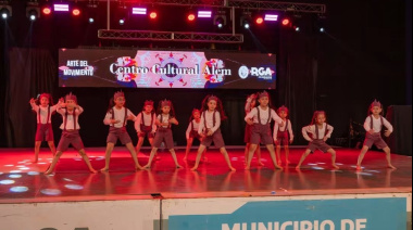 El Arte en Movimiento hizo vibrar a Rio Grande con mas de 2.600 bailarines en escena