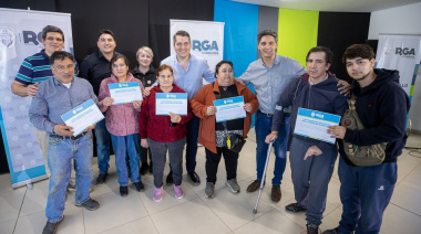 Martin Perez entregó equipamiento para impulsar al sector agrícola de Rio Grande
