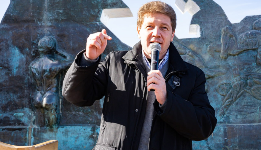 “TIERRA DEL FUEGO ES UNA ZONA DE PAZ, NO NECESITAMOS BASES MILITARES EXTRANJERAS”