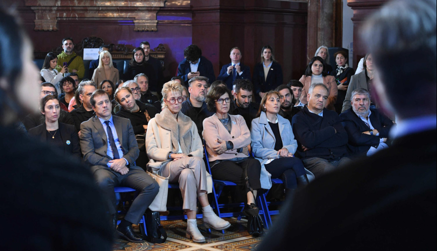 La senadora Cristina López participó de un encuentro con la Unión de Trabajadores de la Pastoral Evangélica