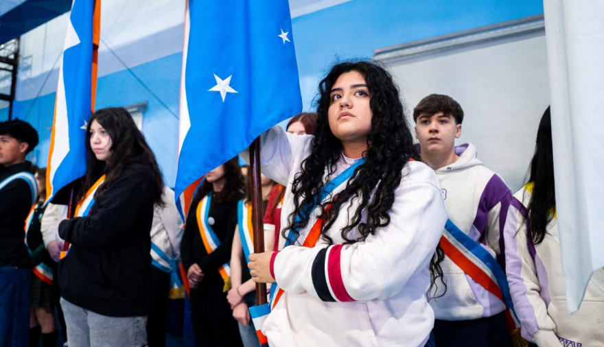 Estudiantes de 6° Y 7° Año del secundario realizaron la jura de lealtad a la constitución provincial