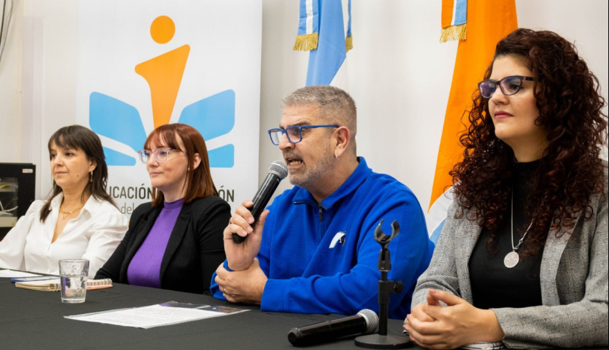 Mas de 2500 doces participaron del Pre Congreso de Educación e Inclusión del Fin del Mundo