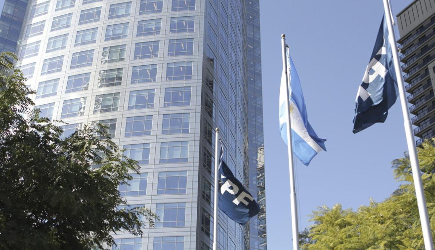 Más fondos que obtuvieron sentencias contra la Argentina pidieron a la jueza Preska tomar posesión de las acciones de YPF