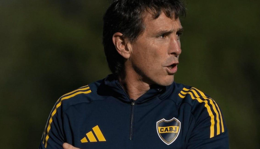 Claudio Úbeda seguirá como entrenador de Boca Juniors en 2026