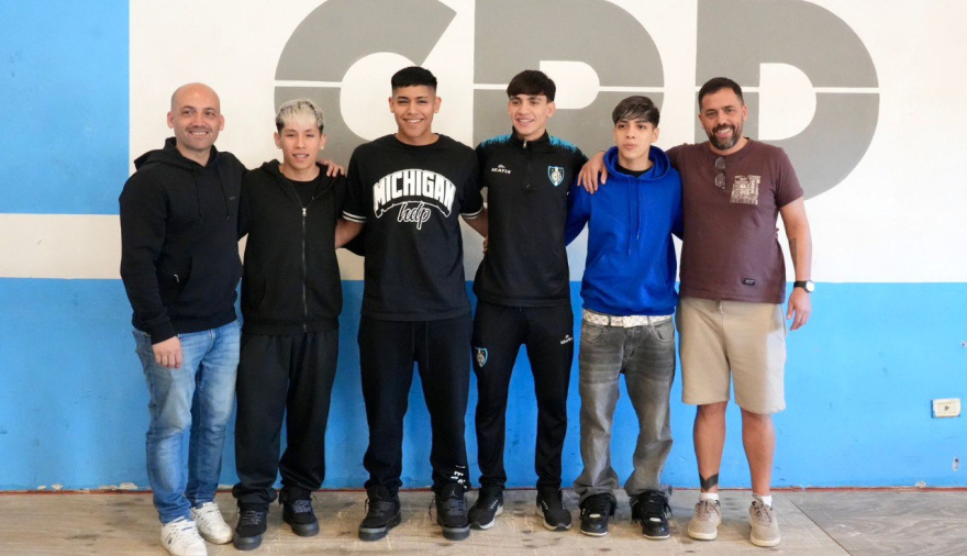 Gracias al convenio firmado con el Municipio de Rio Grande, cuatro jóvenes Riograndenses podrán jugar en el Club Xeneize