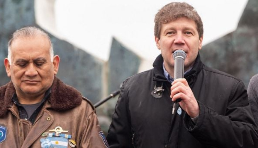 Melella confirmó que invitó a autoridades del Gobierno nacional a la Vigilia y al acto del 2 de abril