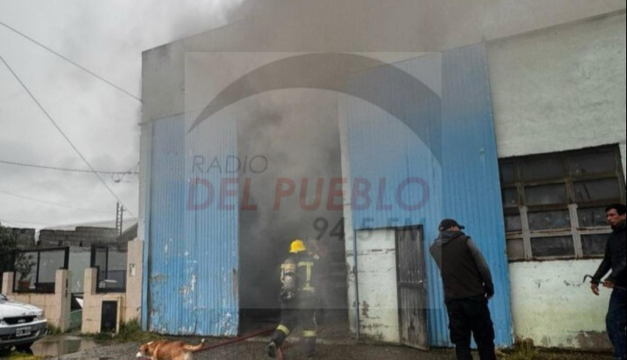 Fuga de gas provocó un incendio y dejó una vivienda afectada Río Grande