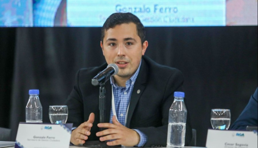 Gonzalo Ferro: “Hay chicos que van a la escuela con hambre en Río Grande”