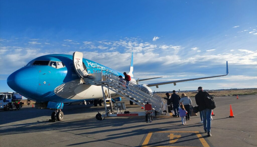La tarifa base ya no incluye equipaje de mano en Aerolíneas Argentinas