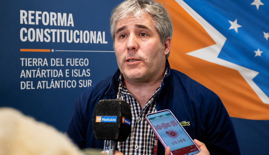 Jorge Canals: “No quieren discutir ideas ni perder privilegios”