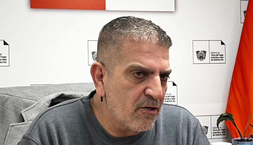 Lopez Silva: “El material didáctico se va a pagar, no se desconoce la deuda”