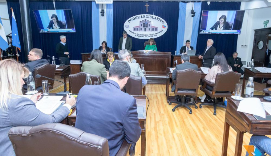 La Legislatura rechazó el veto y frenó los recortes al subsidio del gas envasado