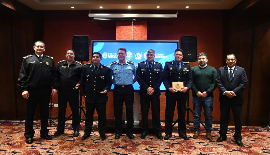 Tierra del Fuego participa del encuentro regional de seguridad en la Provincia de Santa Cruz