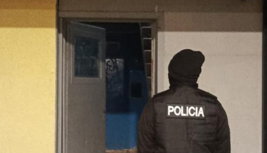 Allanamientos en Rio Grande: Secuestro de mercadería, una aprehensión y hallazgo de drogas