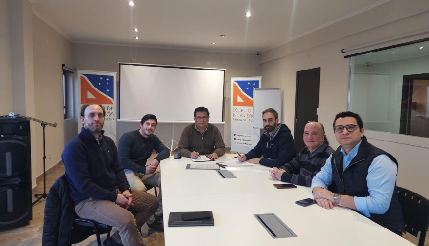 Terra Ignis S.A. Energía y el colegio de ingenieros de Tierra del Fuego firmaron un convenio para fortalecer la capacitación y la cooperación técnica