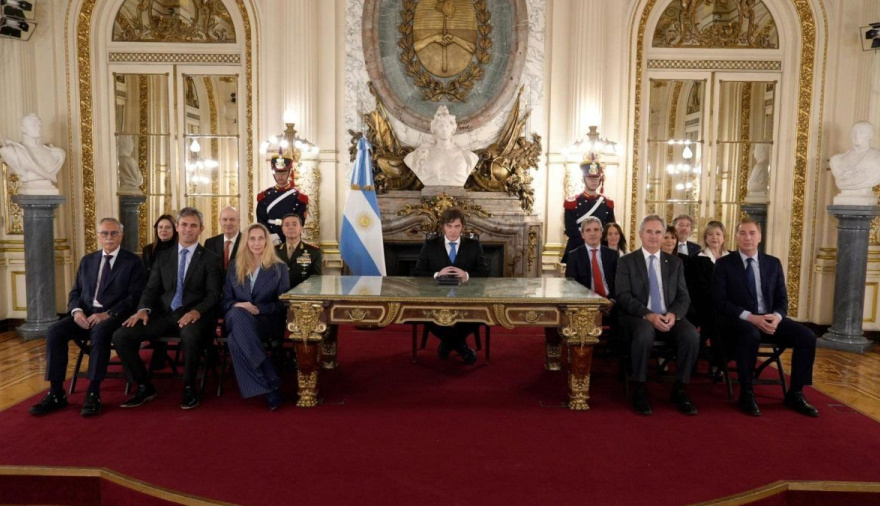 Milei anunció la construcción de una base naval en Tierra del Fuego y sanciones a petroleras que operen en Malvinas