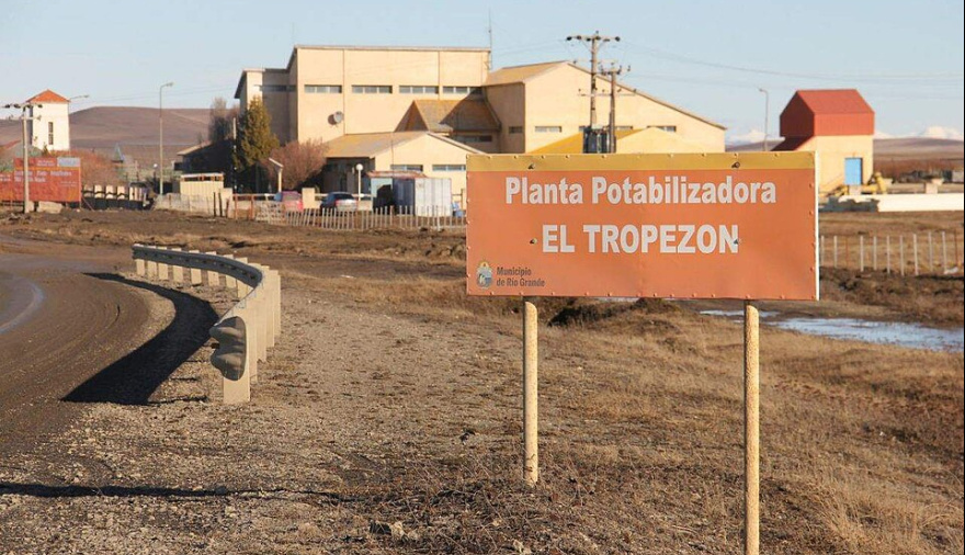 Advierten por baja presión de agua este domingo en Río Grande: piden racionalizar el consumo