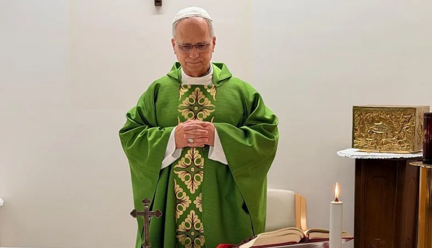 Reapareció el Papa: dio una misa y publican su primera foto tras la operación