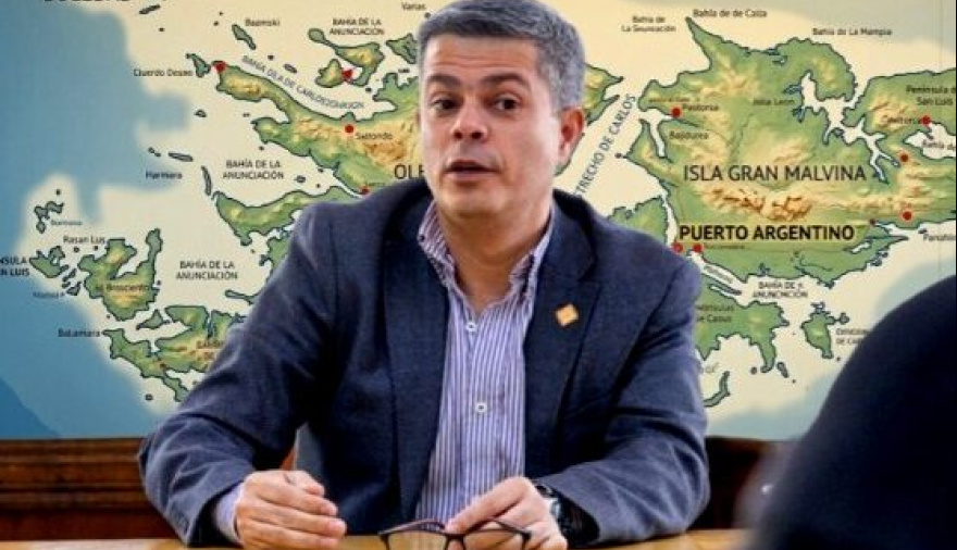 Andrés Dachary: “El despoblamiento de Tierra del Fuego es totalmente perjudicial para los intereses nacionales”