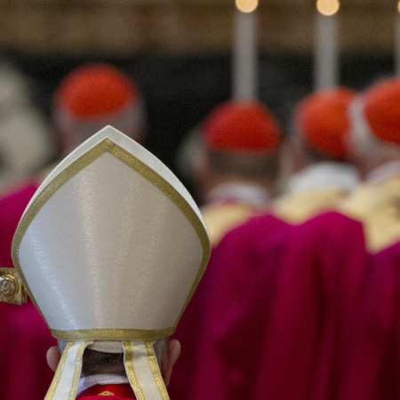 Contrarreloj, intensifican preparativos del cónclave: ¿cómo será la elección del Papa?