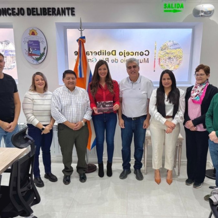 Los Concejales brindaron un reconocimiento a Adrián “Milín” Fernández por su obra literaria
